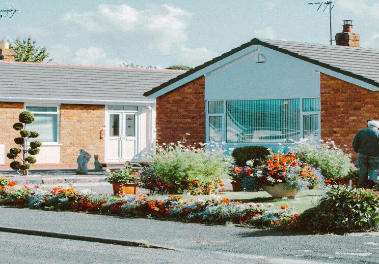 Thinking about investing in off plan? Here’s our expert